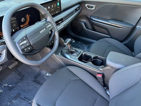 New 2026 Kia K4 FWD image 7