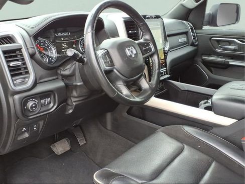 Used 2019 RAM 1500 Laramie w/ Sport Appearance Package image 8