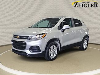 Used 2020 Chevrolet Trax LS w/ Tint and Cruise Package AWD/4WD video 1
