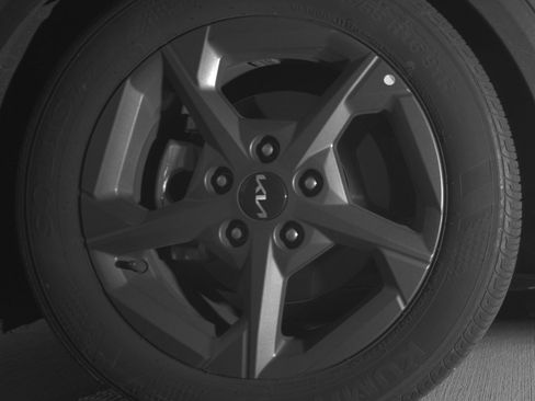 Used 2025 Kia K4 LXS image 14