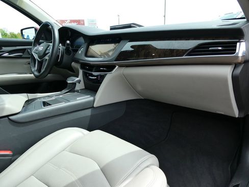 Used 2018 Cadillac CT6 Premium Luxury AWD/4WD image 28