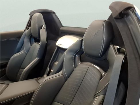 New 2026 Chevrolet Corvette Stingray Premium Conv w/ Z51 Performance Package RWD image 14