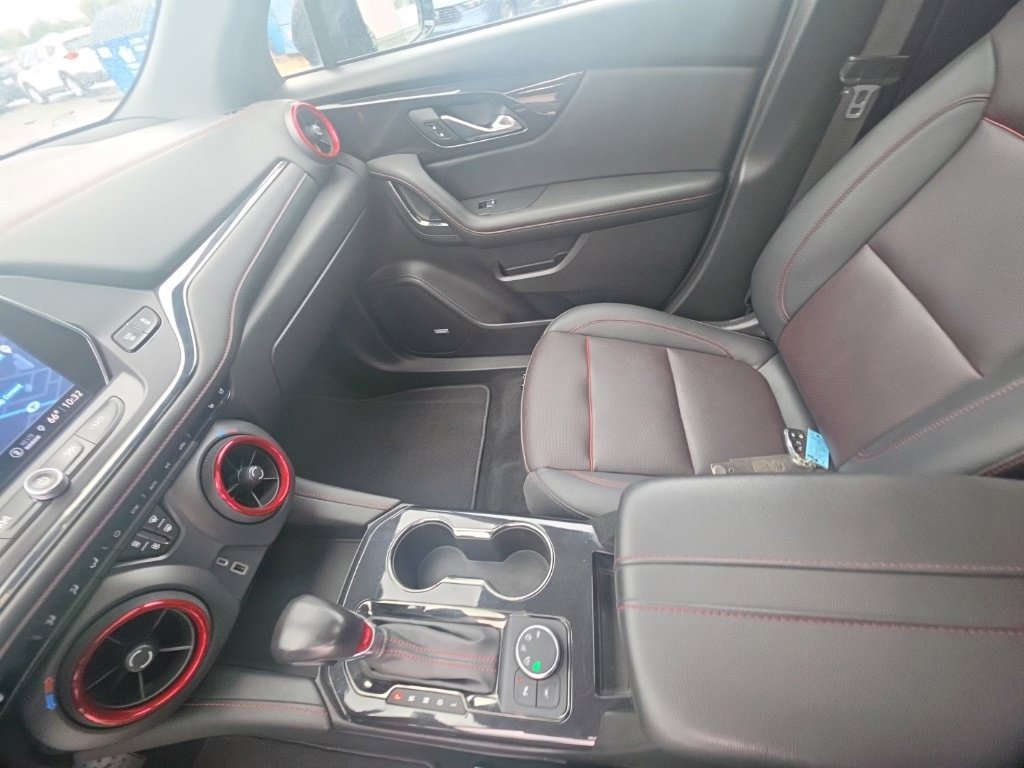 Used 2021 Chevrolet Blazer RS w/ Enhanced Convenience Package AWD/4WD image 24