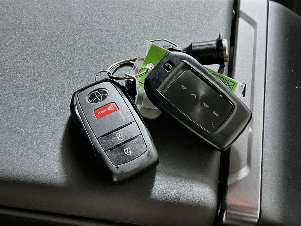 New 2026 Toyota RAV4 SE AWD/4WD image 32