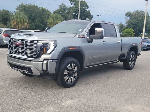 Used 2026 GMC Sierra 2500 Denali w/ Denali Reserve Package AWD/4WD image 2