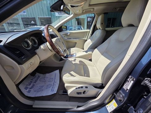 Used 2012 Volvo XC60 T6 AWD/4WD image 16