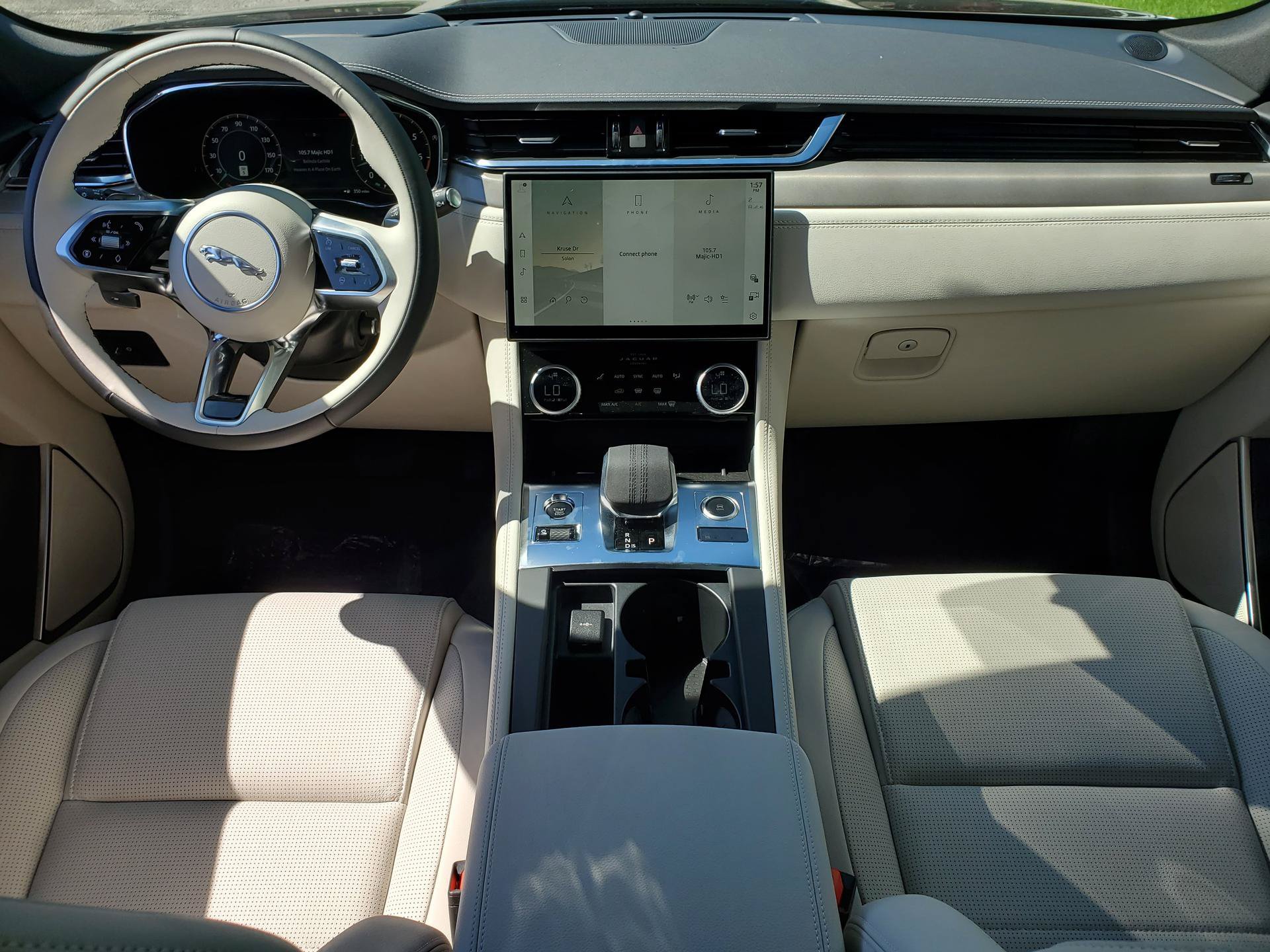 New 2026 Jaguar F-PACE R-Dynamic S AWD/4WD image 15