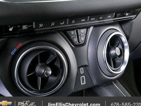 Certified 2025 Chevrolet Blazer LT FWD image 15