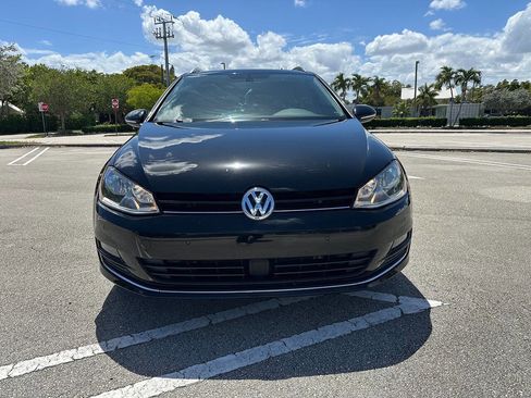 Used 2015 Volkswagen Golf TDI SEL FWD image 3