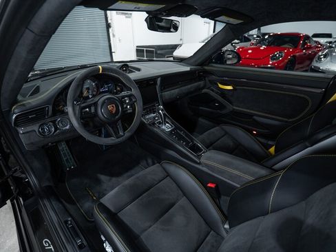 Used 2019 Porsche 911 GT3 RS RWD image 18