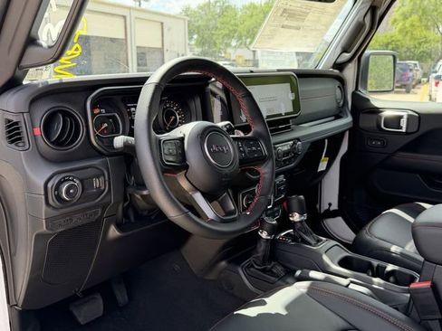 New 2026 Jeep Wrangler Unlimited Rubicon 392 AWD/4WD image 15