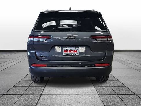 Used 2024 Jeep Grand Cherokee L Laredo image 6