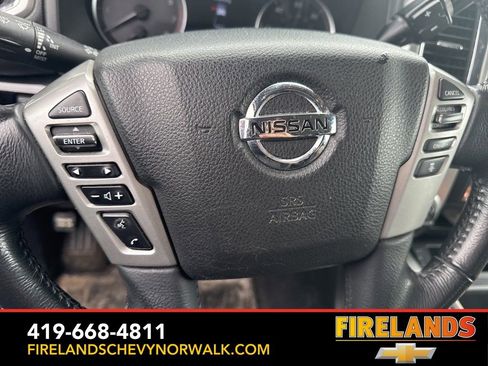 Used 2021 Nissan Titan SV w/ SV Convenience Package image 23