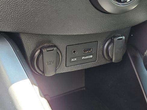 Used 2014 Hyundai Veloster Turbo FWD image 23