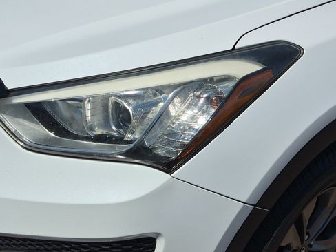 Used 2013 Hyundai Santa Fe Sport AWD/4WD image 8