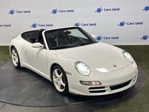 Used 2006 Porsche 911 Carrera 4 image 9