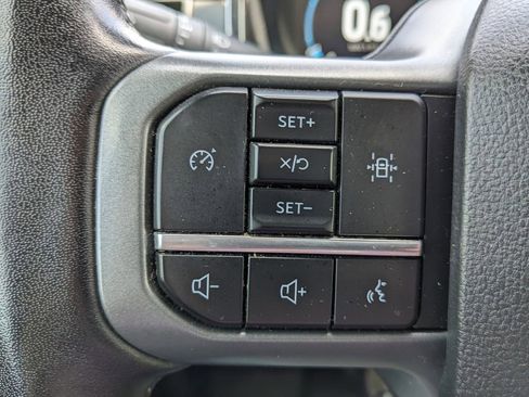 Used 2022 Ford F150 Lariat w/ FX4 Off-Road Package image 44