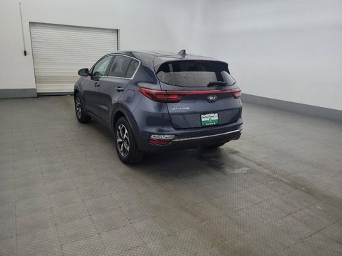 Used 2020 Kia Sportage LX AWD/4WD image 5