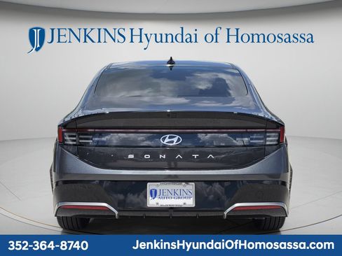 New 2026 Hyundai Sonata SEL FWD image 6