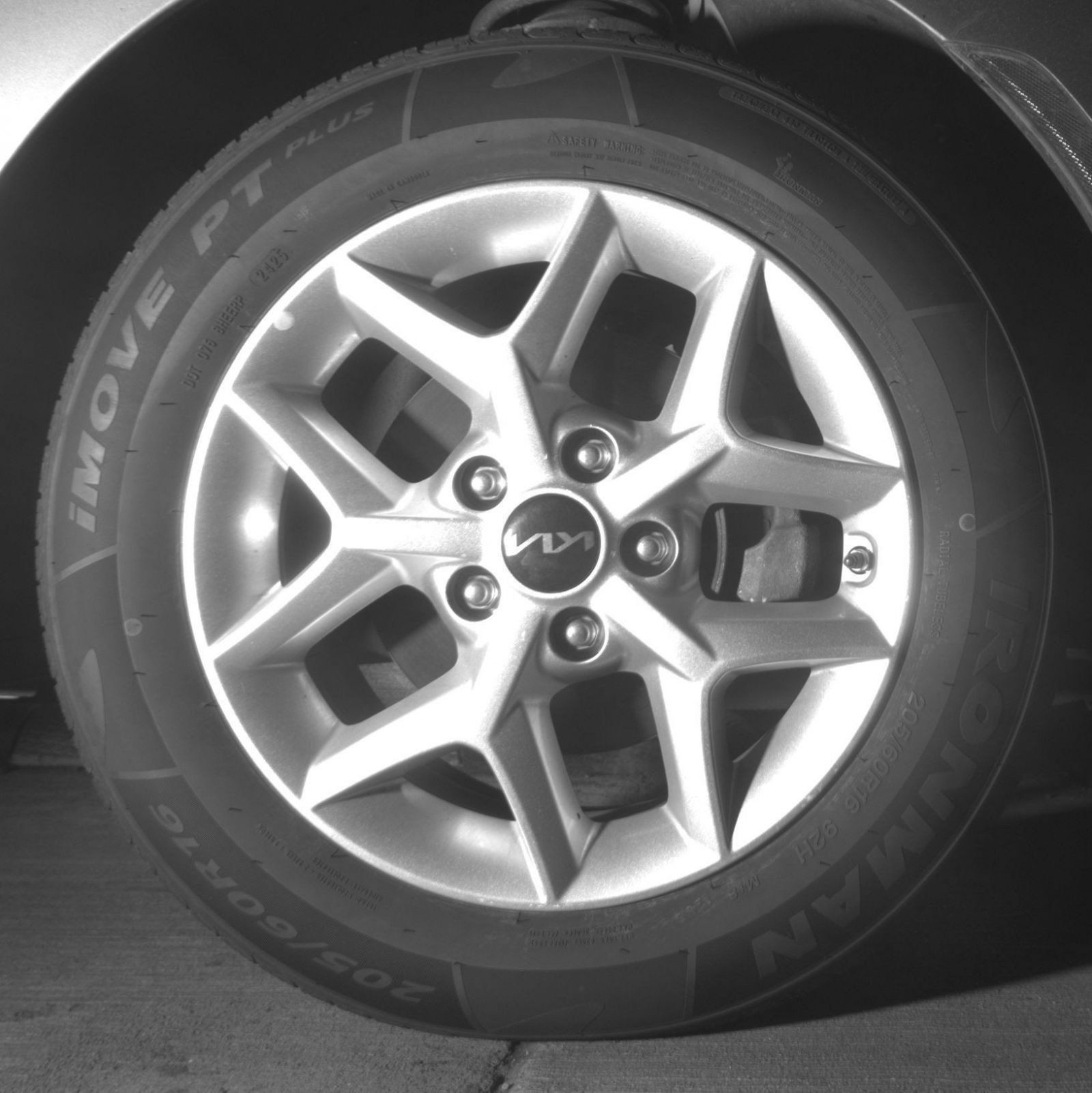 Used 2025 Kia Soul LX w/ LX Technology Package FWD image 24