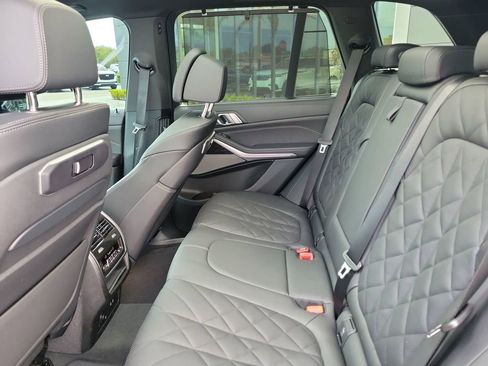 Used 2026 BMW X5 M60i AWD/4WD image 16