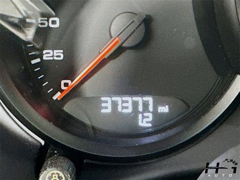 Used 2019 Porsche 718 Boxster Base image 11