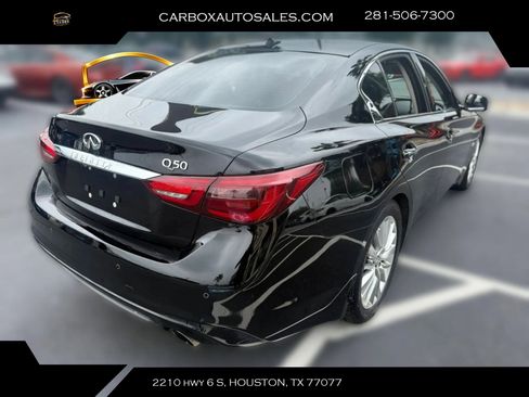 Used 2020 INFINITI Q50 Luxe w/ Essential Package (3.0T Luxe) RWD image 5