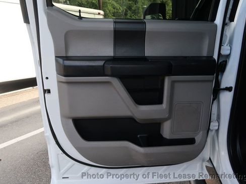 Used 2019 Ford F250 XL w/ Power Equipment Group image 17