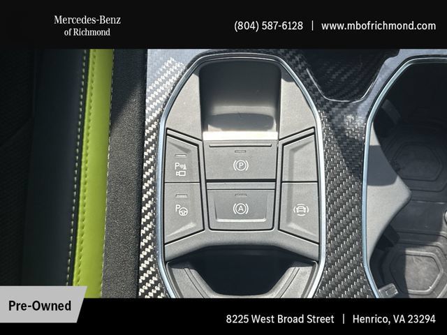 Used 2024 Lamborghini Urus Performante AWD/4WD image 20