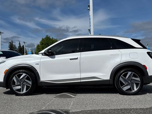 Used 2019 Hyundai Nexo Limited image 2