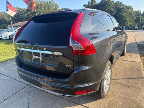 Used 2016 Volvo XC60 T5 Premier w/ Protection Package FWD image 9