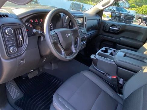 Used 2023 Chevrolet Silverado 1500 Custom Trail Boss AWD/4WD image 13