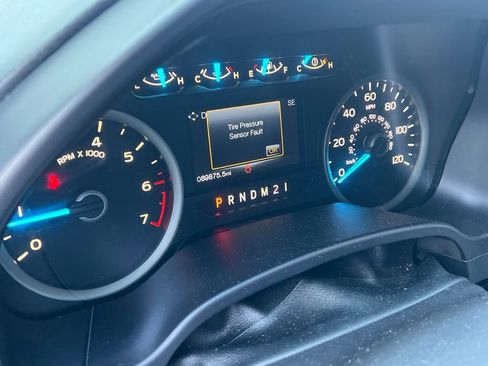 Used 2017 Ford F150 XLT w/ Equipment Group 301A Mid RWD image 6