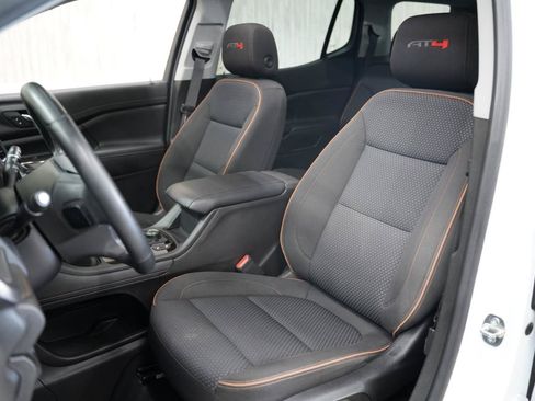 Used 2023 GMC Acadia AT4 AWD/4WD image 24