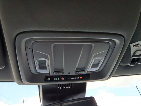 Used 2024 Chevrolet Silverado 2500 LT image 21