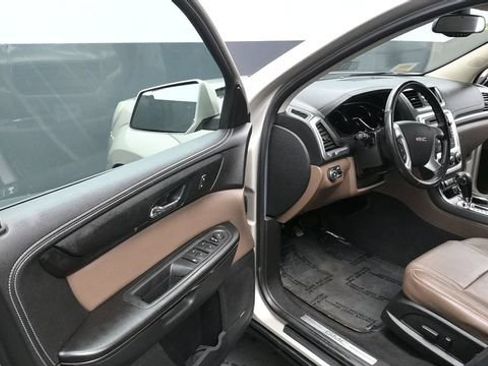 Used 2016 GMC Acadia SLT w/ Open Road Package AWD/4WD image 28