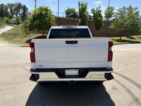 Used 2026 Chevrolet Silverado 1500 LT RWD image 6