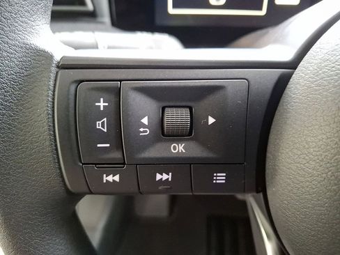 Used 2026 Nissan Kicks SV w/ Cold Weather Package image 17