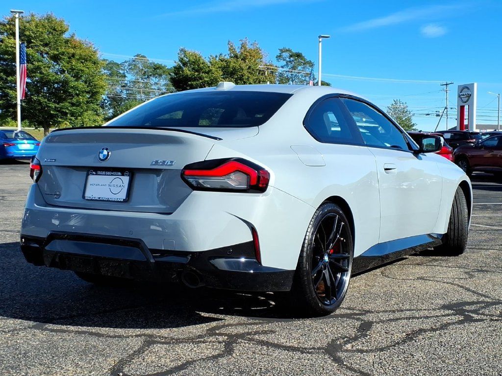 Used 2023 BMW 230i xDrive Coupe w/ Premium Package AWD/4WD image 3