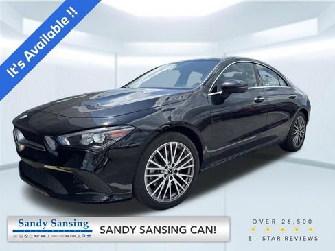 Used 2023 Mercedes-Benz CLA 250 4MATIC image 1
