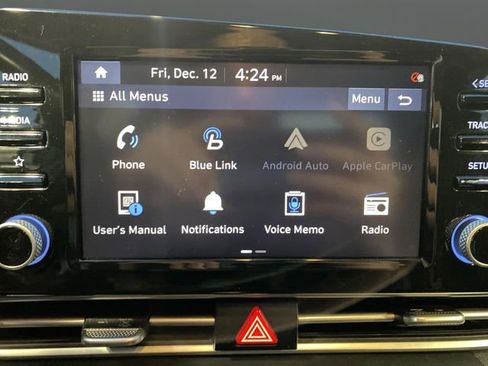 Used 2021 Hyundai Elantra SEL w/ Convenience Package image 9