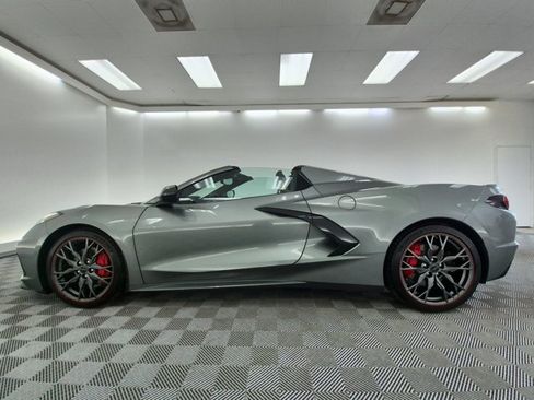 Used 2023 Chevrolet Corvette Stingray Premium Conv w/ Stealth Interior Trim Package RWD image 27