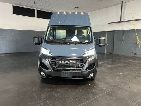 Used 2024 RAM ProMaster 3500 image 11
