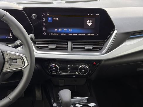 New 2026 Chevrolet Trax LT w/ Driver Confidence Package image 13