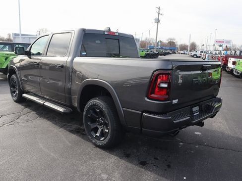 New 2026 RAM 1500 4x4 Crew Cab image 20