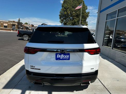 Used 2022 Chevrolet Traverse Premier w/ Redline Edition image 4