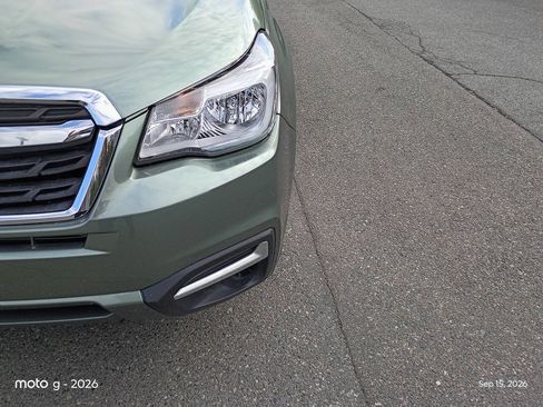 Used 2018 Subaru Forester 2.5i Premium w/ All-Weather Package AWD/4WD image 3