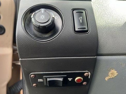 Used 2013 Ford F450 XL w/ Snow Plow Prep Pkg image 19