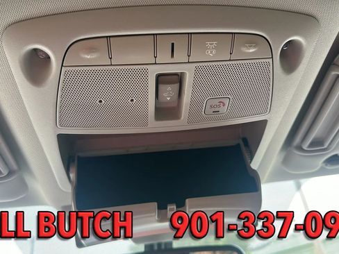 Used 2020 Nissan Armada SL w/ Premium Package RWD image 19