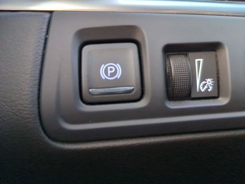 Used 2023 Cadillac XT6 Sport image 24